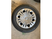 Winterradsatz mit Radzierblende Audi Q3 F3 Stahl 17 Zoll 215/65 R17 99H Gebraucht