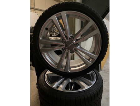 Winterräder Original Audi A3 S3 8V 5-Doppelspeichen-Design 18 Zoll 8V060102BL/AJ