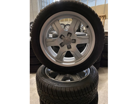 Winteräder Original Audi A5 S5 8T 6 Speichen-Rad 8T0601025B 225/50R17 97V
