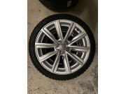 Winterräder Audi A1 S1 8X Vielspeichen Design 215/40 R17 87V 8X0601025AL