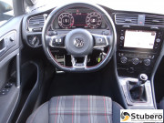  Volkswagen Golf GTI Performance 