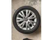 Winterräder Original Volkswagen Golf VII und Radzierblenden 5Q0601027BG