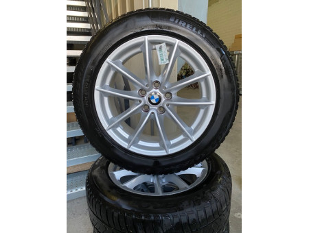 Winterräder Original BMW 5er G30 G31 6er GT G32 7er G11 G12 V-Speiche 618 Pirelli 225/55R17 6868217