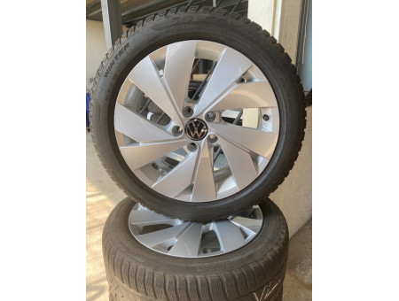 Ruedas de invierno Originales VW Golf 8 VIII CD1 Belmont Pirelli 205/50R17 93H 5H0601025B