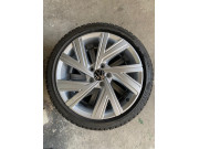 Winterräder Original VW Golf 8 CD1 Bergamo Pirelli 225/40R18 92V XL DOT21 5H0601025AB