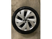 Roues hiver Origine VW Golf 8 VIII CD1 Belmont Pirelli 205/50R17 93H 5H0601025B