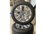 Ruedas de invierno originales BMW X1 F48 X2 F39 radios en Y 574 Pirelli 205/60R17 DOT20 6856076