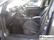 Volkswagen Golf Active