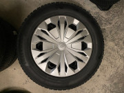Winterradsatz mit Radzierblende Audi Q3 F3 VW Tiguan II AD1 Skoda Kodiaq Stahl 17 Zoll 215/65 R17 99H Gebraucht