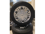 Winterradsatz mit Radzierblende Audi Q3 F3 VW Tiguan II AD1 Skoda Kodiaq Stahl 17 Zoll 215/65 R17 99H Gebraucht