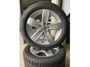 Oryginalne koła zimowe VW Passat B8 3G Corvara Pirelli Seal Inside 215/55R17 94H 3G0071497B