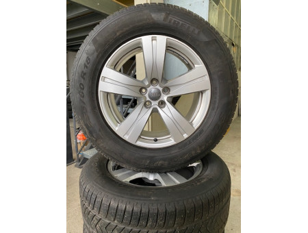 Winterräder Original Audi Q7 4M 10-Speichen-Stern-Design Pirelli 255/60R18 4M0601025A