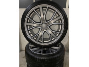 Sommerräder Original Rad Audi Sport A4 S4 / A4 S4 Avant B9 5-V-Speichen-Rad 245/35R19 8W0601025DH
