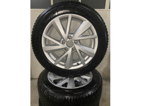 Roues hiver Origine Audi Q2 SQ2 GA 17 pouces aluminium rayons 5 V design 81A601025C
