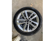 Winterräder Original Audi A3 GY 17 Zoll 5-V-Speiche Pirelli 205/50R17 93H 8Y0601025L