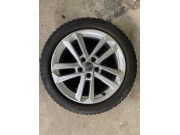 Winterräder Original Audi A3 GY 17 Zoll 5-V-Speiche Pirelli 205/50R17 93H 8Y0601025L