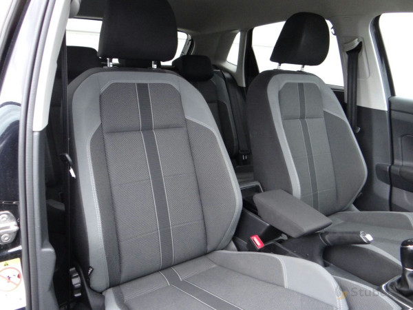 Volkswagen Polo Highline 1.0 TSI 95PS 4 Türen 5-Gang