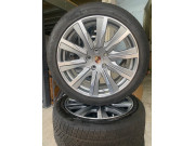 Roues hiver Origine Porsche Taycan Tequip Design 9J x 20 ET54 + 11J x 20 ET60, Goodyear 245/45 + 285/40 R20 9J1073600G