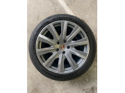 Winterräder Original Porsche Taycan Tequip Design Felgen 9J x 20 ET54 + 11J x 20 ET60, Goodyear 245/45 + 285/40 R20 9J1073600G