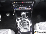 Volkswagen T-ROC R-Line 1.5 l TSI OPF 110 kW (150 PS) 7-Gang-Doppelkupplungsgetriebe DSG
