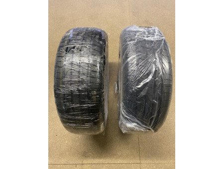 2X Pneumatiques été NEUFS 205/45R17 88 (Z) Y Pirelli P Zero AR XL DOT22 & DOT20 (DB72)