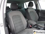 Volkswagen Golf VII (7) 1,5 TSI Highline 110kW(150PS) 4 Türer Schaltgetriebe