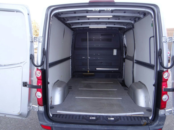 Volkswagen Crafter 30 fourgon fermé, empattement : 3 250 mm, moteur : 2,0 l TDI 80 kW, boîte de vitesses : 6 rapports, 2016