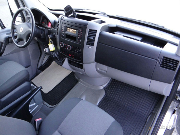 Volkswagen Crafter 30 Kastenwagen, Radstand: 3 250 mm, Motor: 2,0 l TDI 80 kW, Getriebe: 6-Gang, Modell 2016