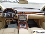  Volkswagen Phaeton 